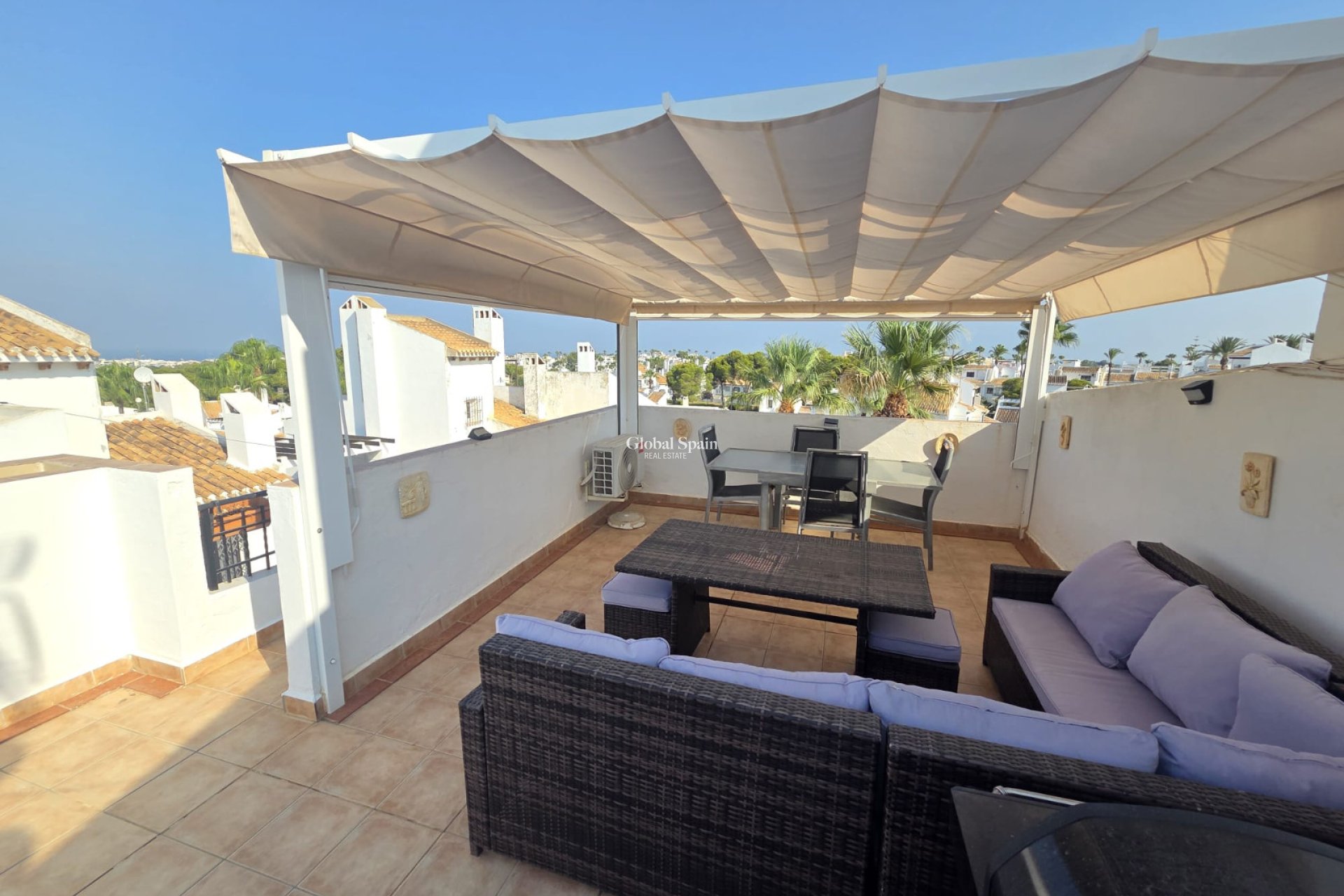 Odsprzedaż - MIESZKANIE -
VILLAMARTÍN - Costa Blanca