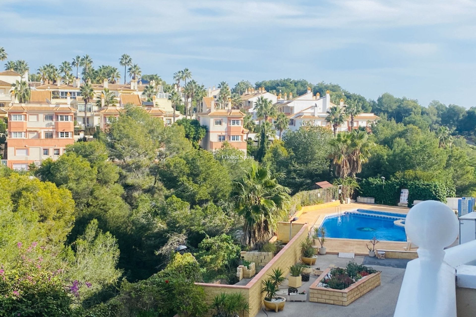 Odsprzedaż - MIESZKANIE -
VILLAMARTÍN - Costa Blanca
