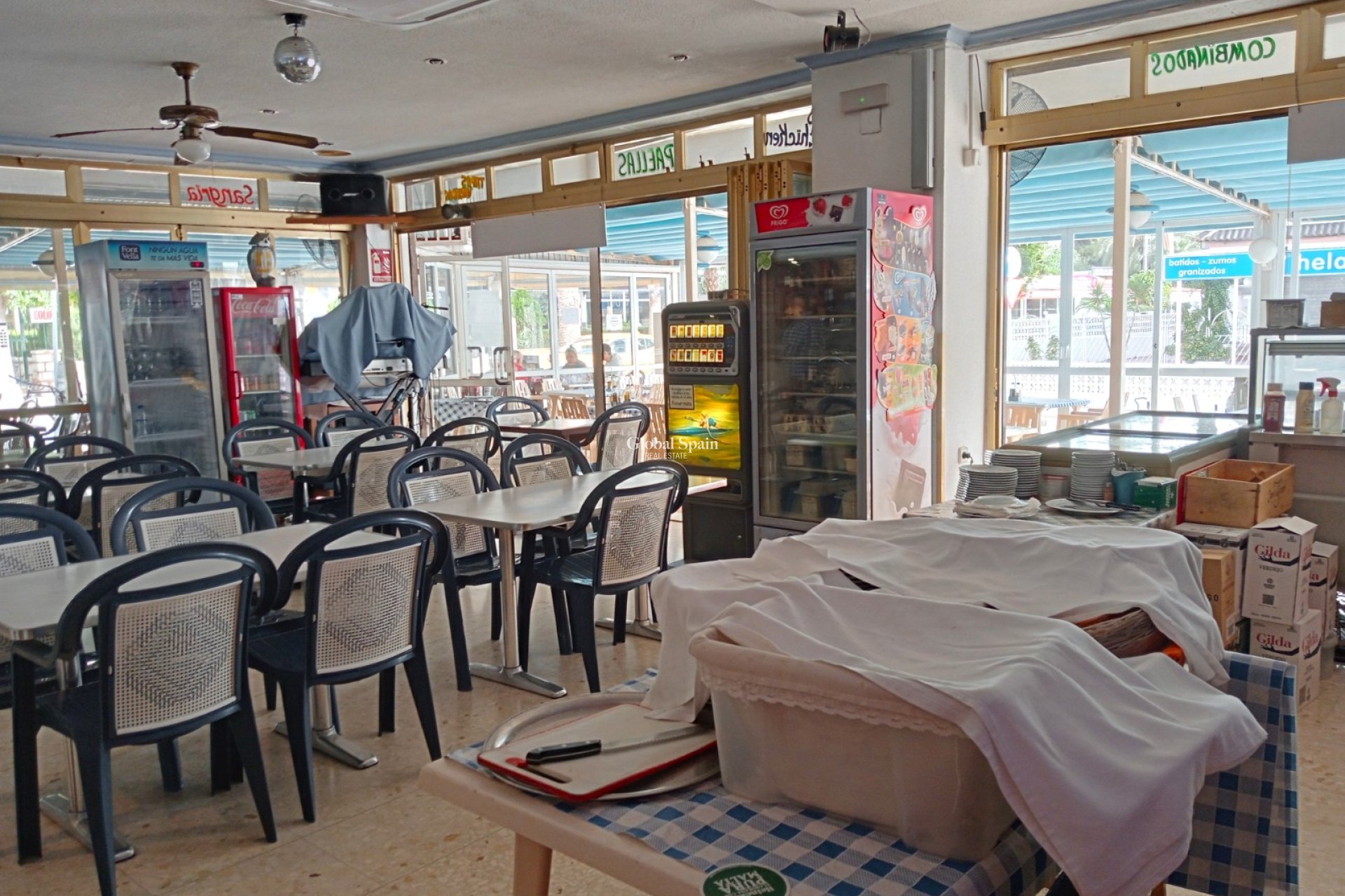 Odsprzedaż - NIERUCHOMOŚĆ KOMERCYJNA -
BENIDORM - Zona de Poniente