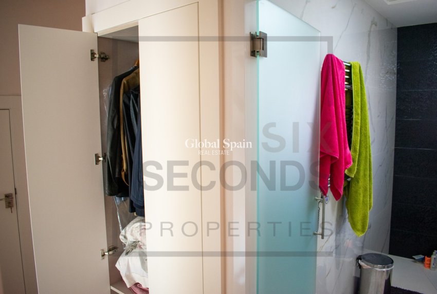 Odsprzedaż - Niezależna willa -
ALGORFA - LA FINCA GOLF / ALGORFA