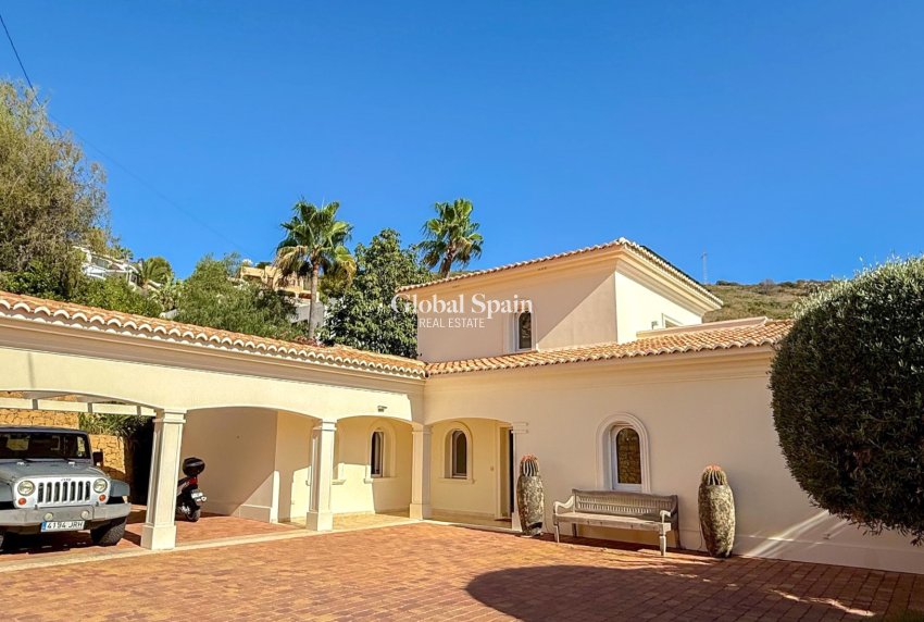 Odsprzedaż - Niezależna willa -
MORAIRA_TEULADA - El Portet - Pla Del Mar