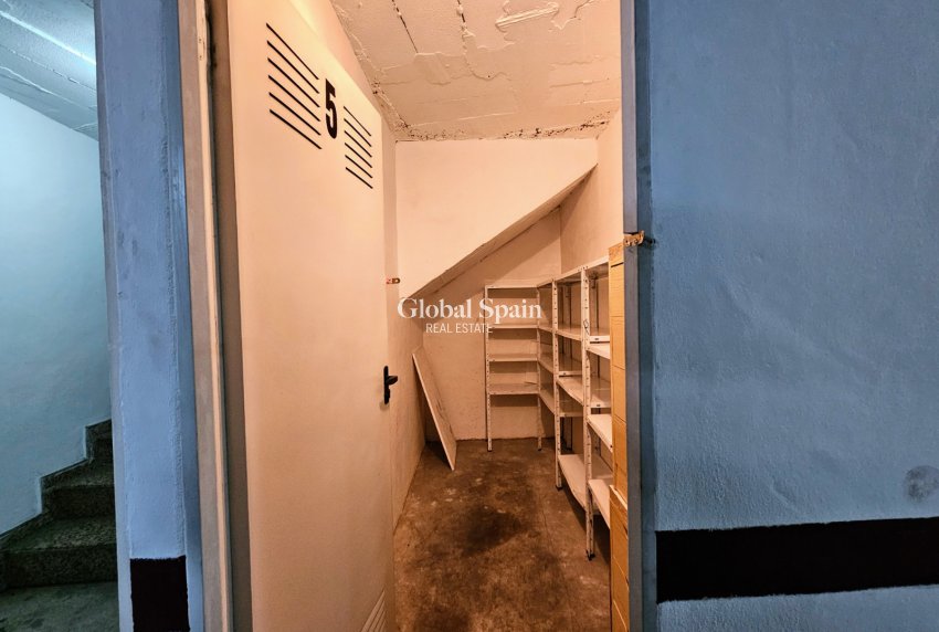 Odsprzedaż - Parking Space / Garage -
TORREVIEJA - Torrevieja