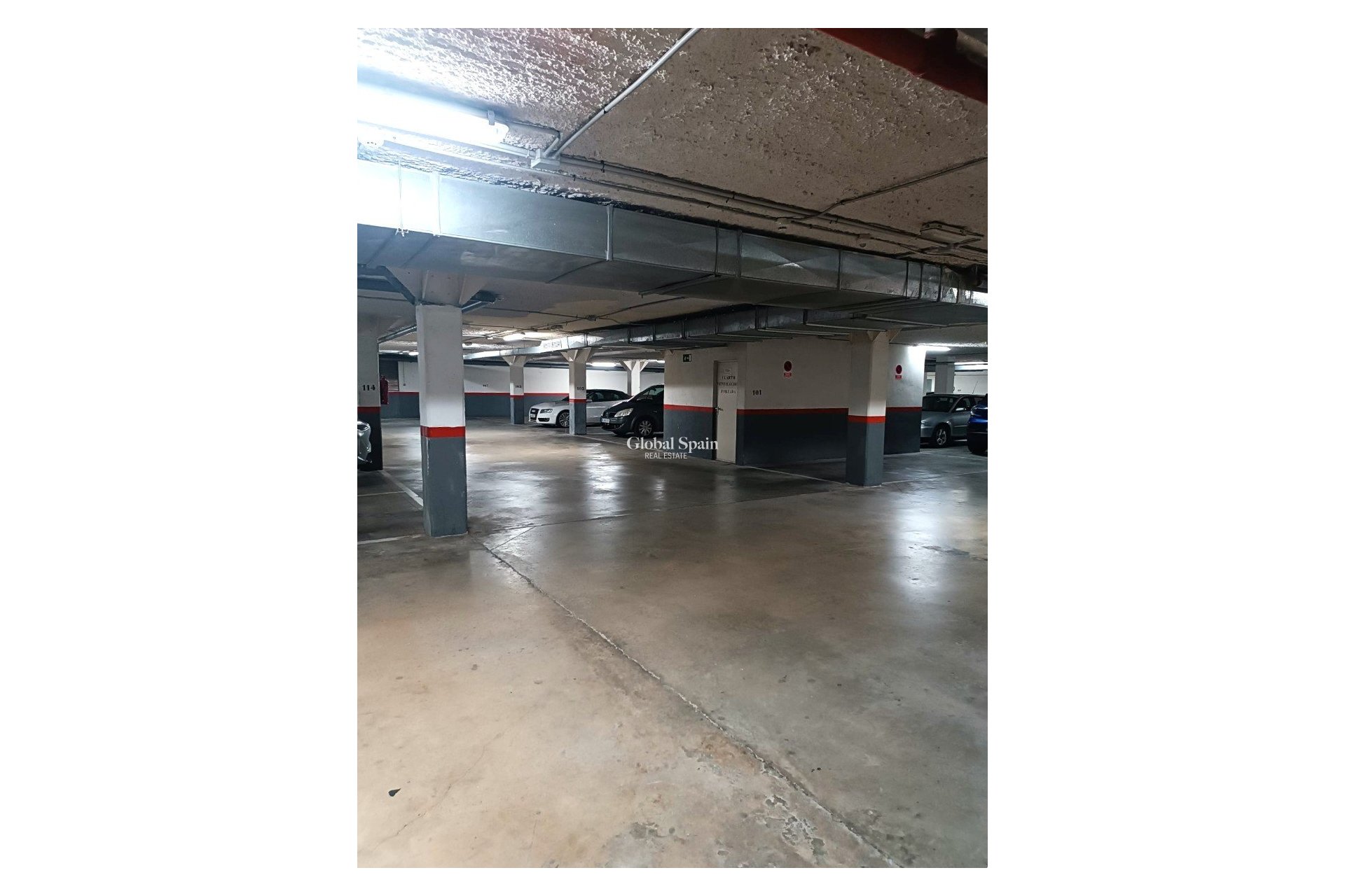 Odsprzedaż - Parking Space / Garage -
VILLAJOYOSA - Cala de Villajoyosa