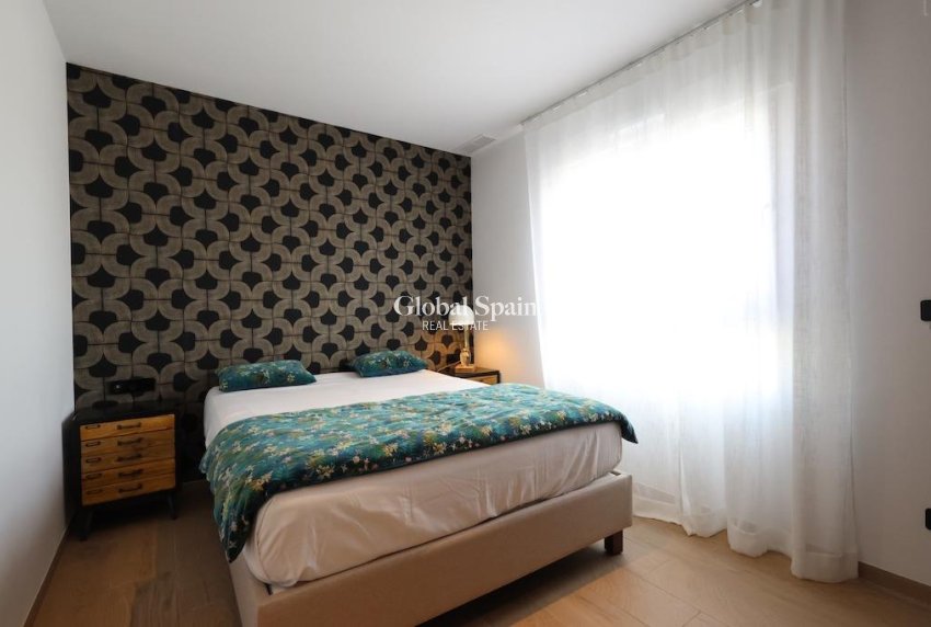 Odsprzedaż - PENTHOUSE -
ALGORFA - Inland