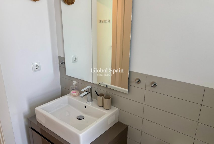 Odsprzedaż - PENTHOUSE -
ALGORFA - LA FINCA GOLF / ALGORFA
