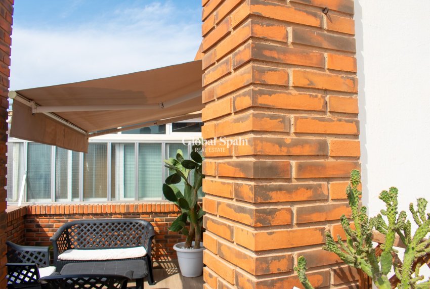 Odsprzedaż - PENTHOUSE -
ALICANTE - Casco antiguo