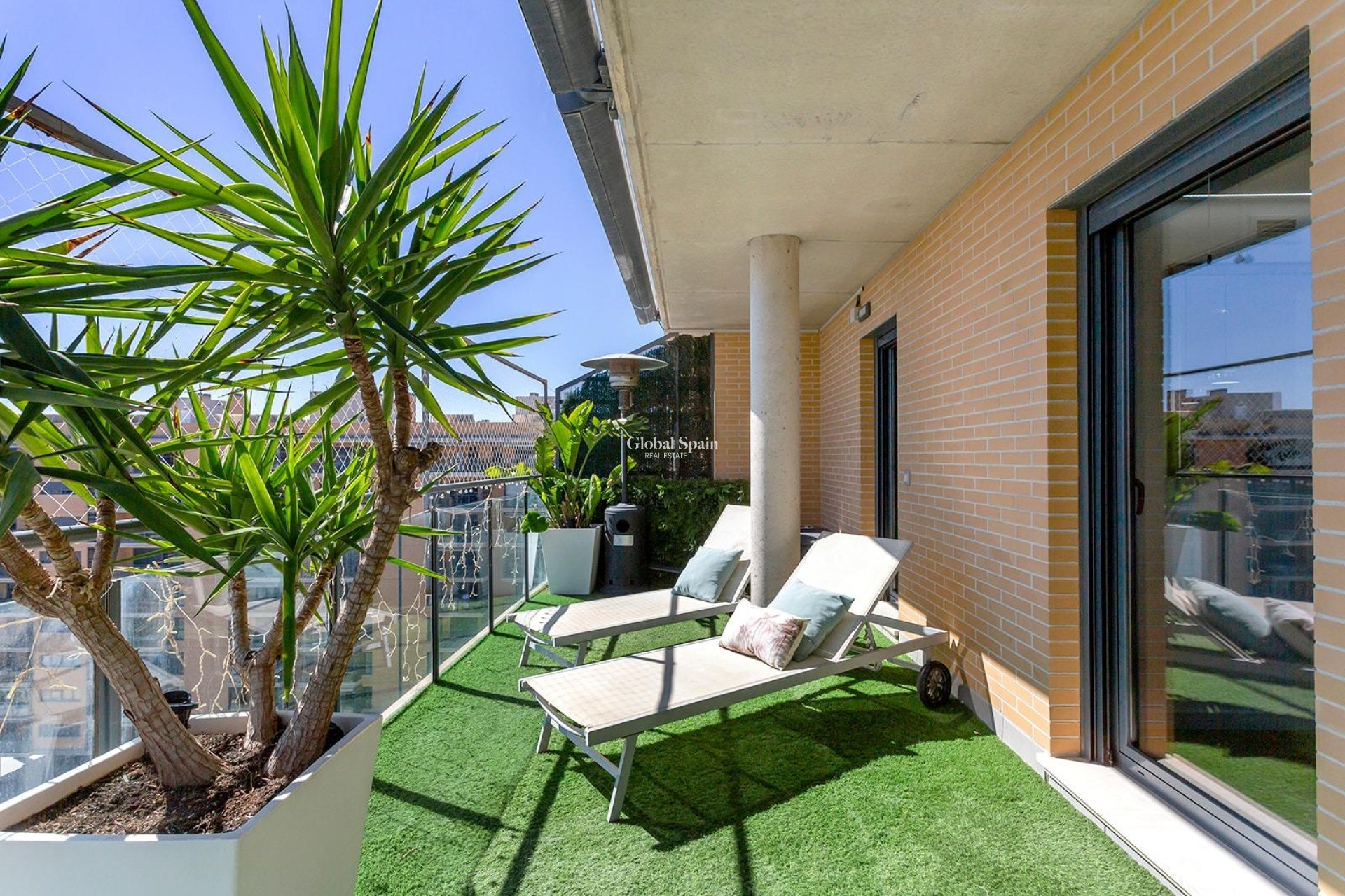 Odsprzedaż - PENTHOUSE -
ALICANTE - Pau 5