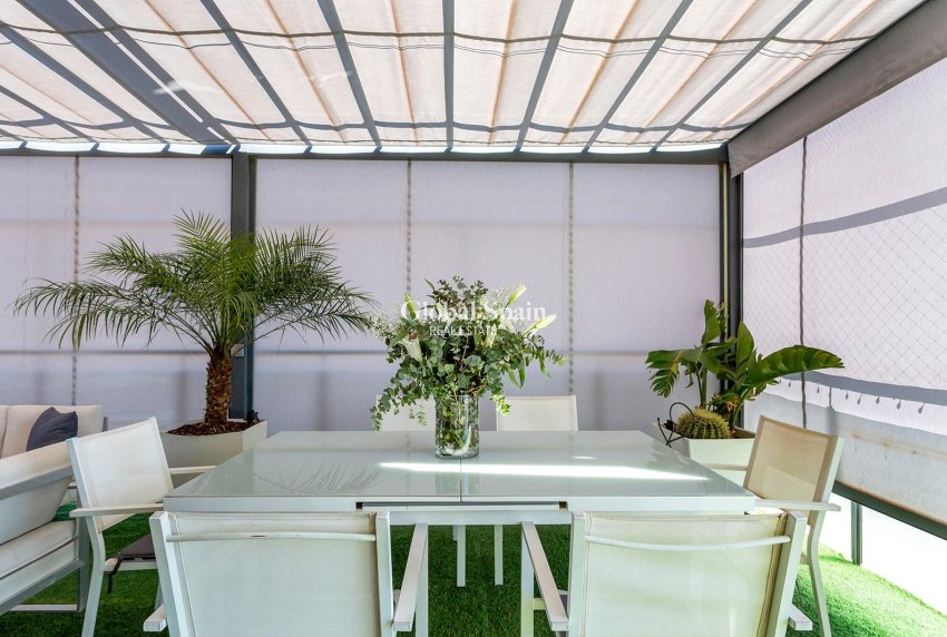 Odsprzedaż - PENTHOUSE -
ALICANTE - Pau 5