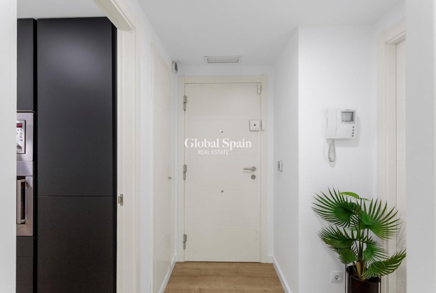 Odsprzedaż - PENTHOUSE -
ALICANTE - Pau 5