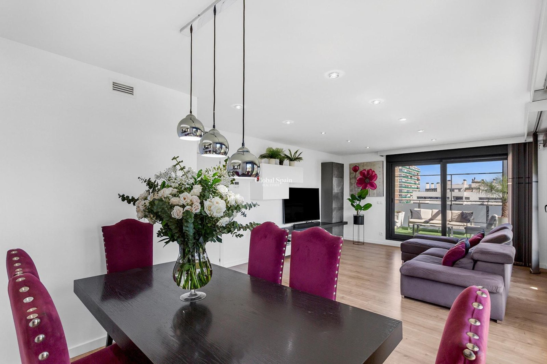 Odsprzedaż - PENTHOUSE -
ALICANTE - Pau 5
