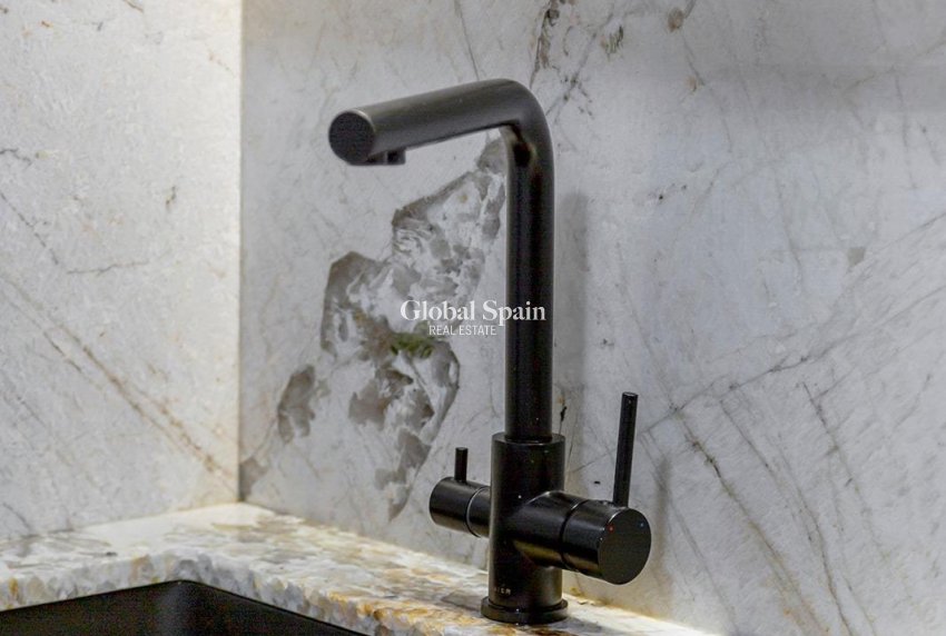 Odsprzedaż - PENTHOUSE -
ALICANTE - Pau 5