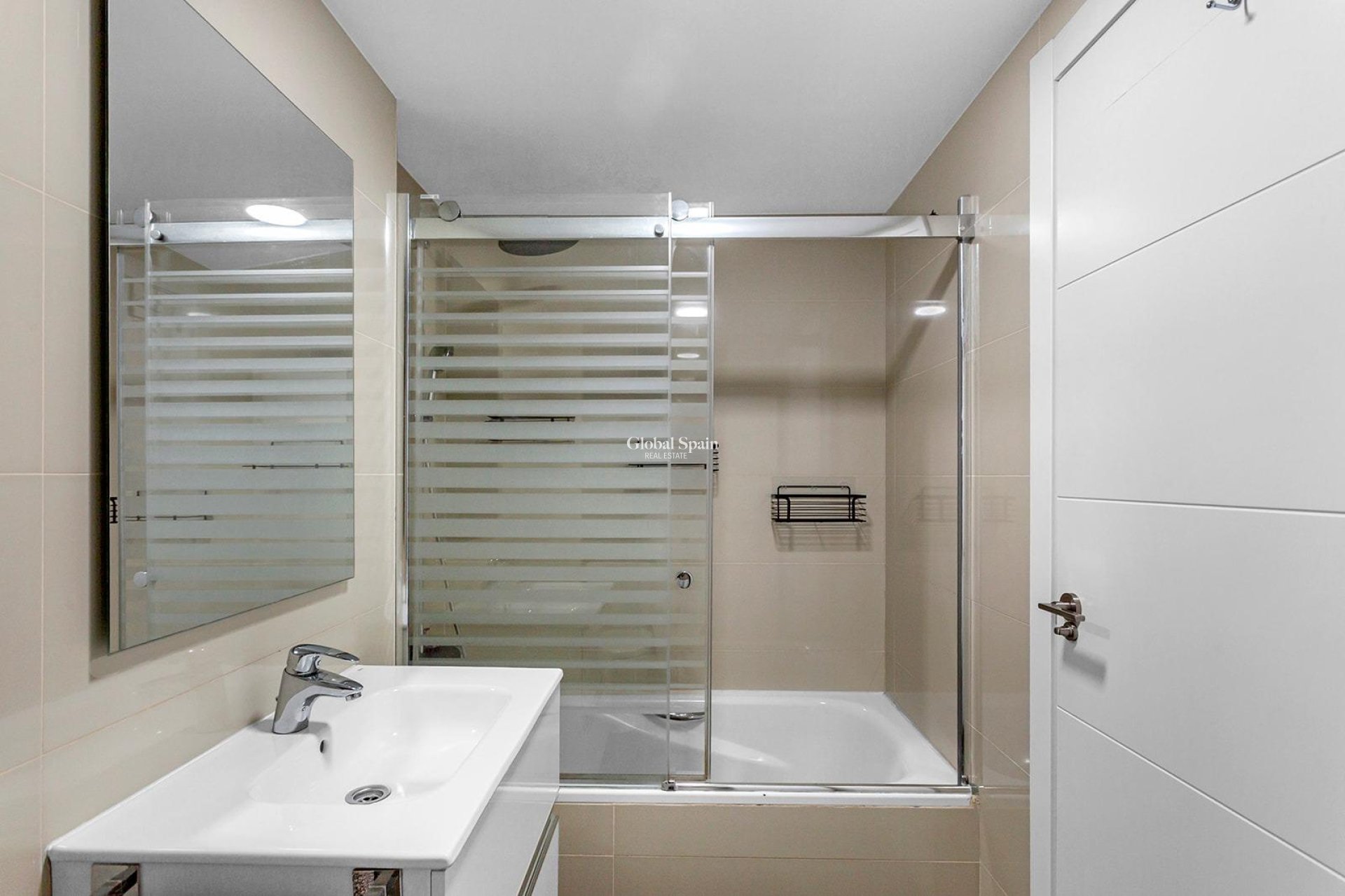 Odsprzedaż - PENTHOUSE -
ALICANTE - Pau 5