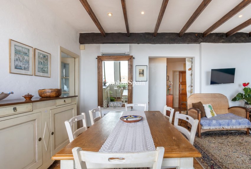 Odsprzedaż - PENTHOUSE -
ALTEA - Altea pueblo