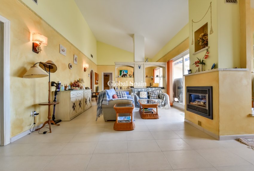 Odsprzedaż - PENTHOUSE -
ALTEA - Pueblo Mascarat