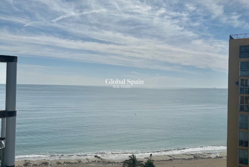 Odsprzedaż - PENTHOUSE -
CALPE - Zona Levante - Playa Fossa
