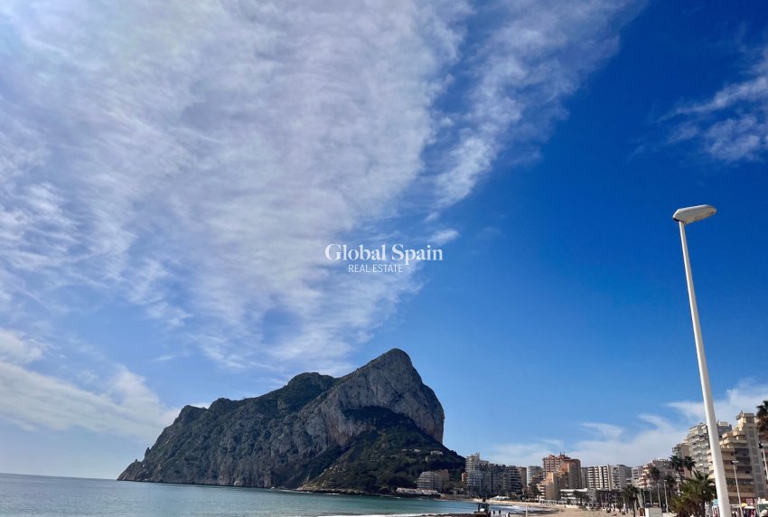 Odsprzedaż - PENTHOUSE -
CALPE - Zona Levante - Playa Fossa
