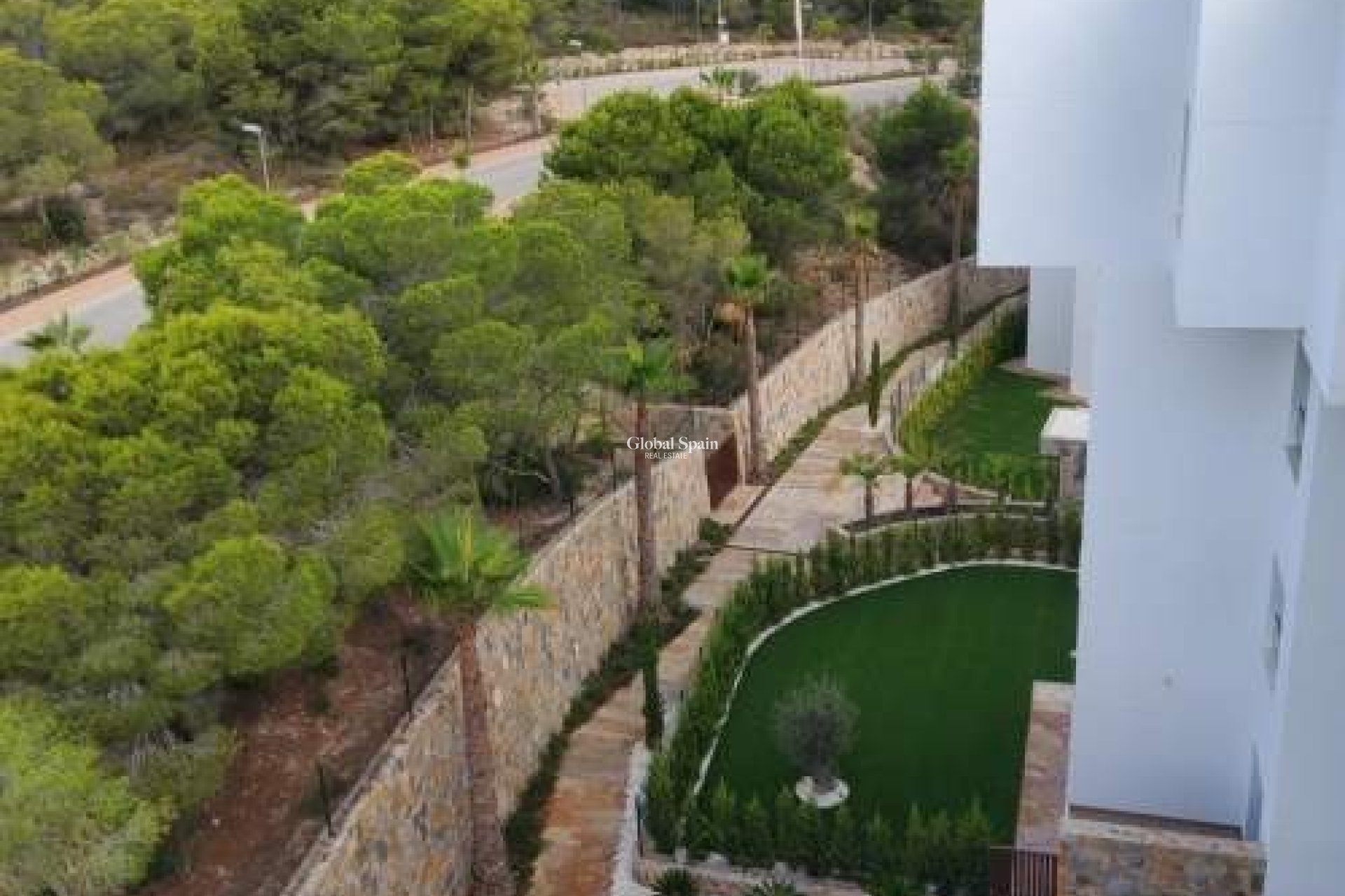 Odsprzedaż - PENTHOUSE -
CAMPOAMOR - Costa Blanca