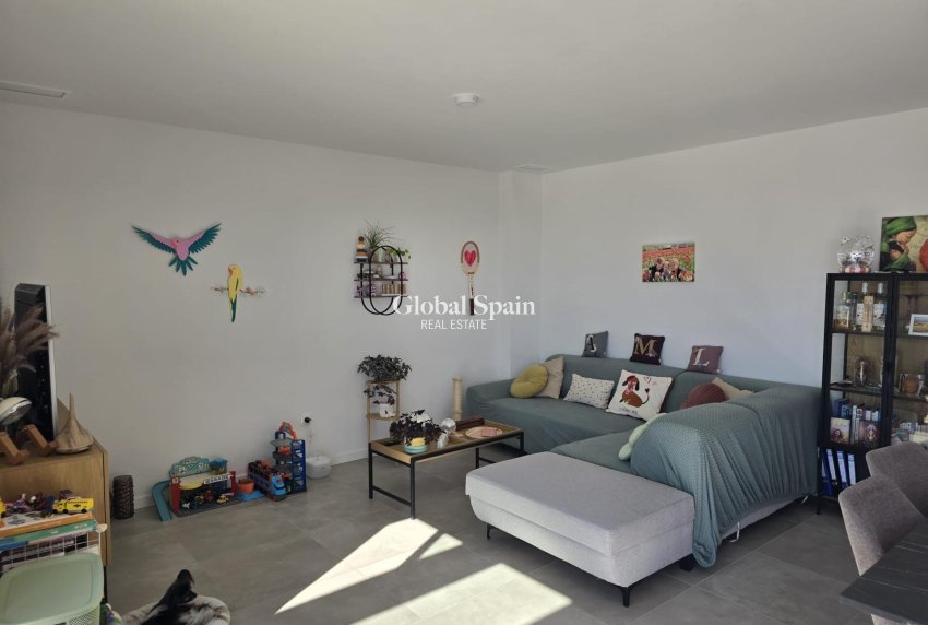 Odsprzedaż - PENTHOUSE -
CAMPOAMOR - DEHESA DE CAMPOAMOR