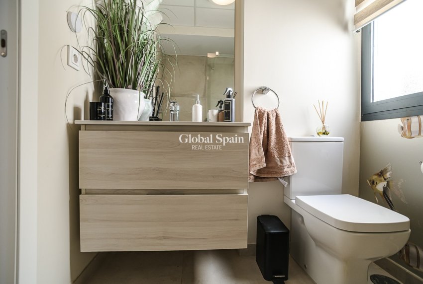 Odsprzedaż - PENTHOUSE -
CARTAGENA - Mar de Cristal