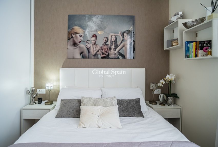 Odsprzedaż - PENTHOUSE -
CARTAGENA - Mar de Cristal