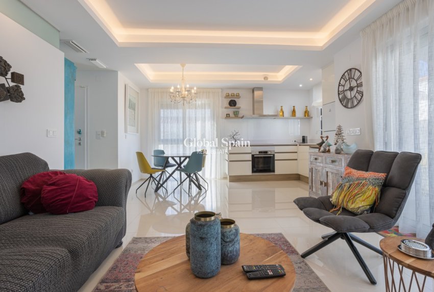 Odsprzedaż - PENTHOUSE -
CIUDAD QUESADA - Quesada