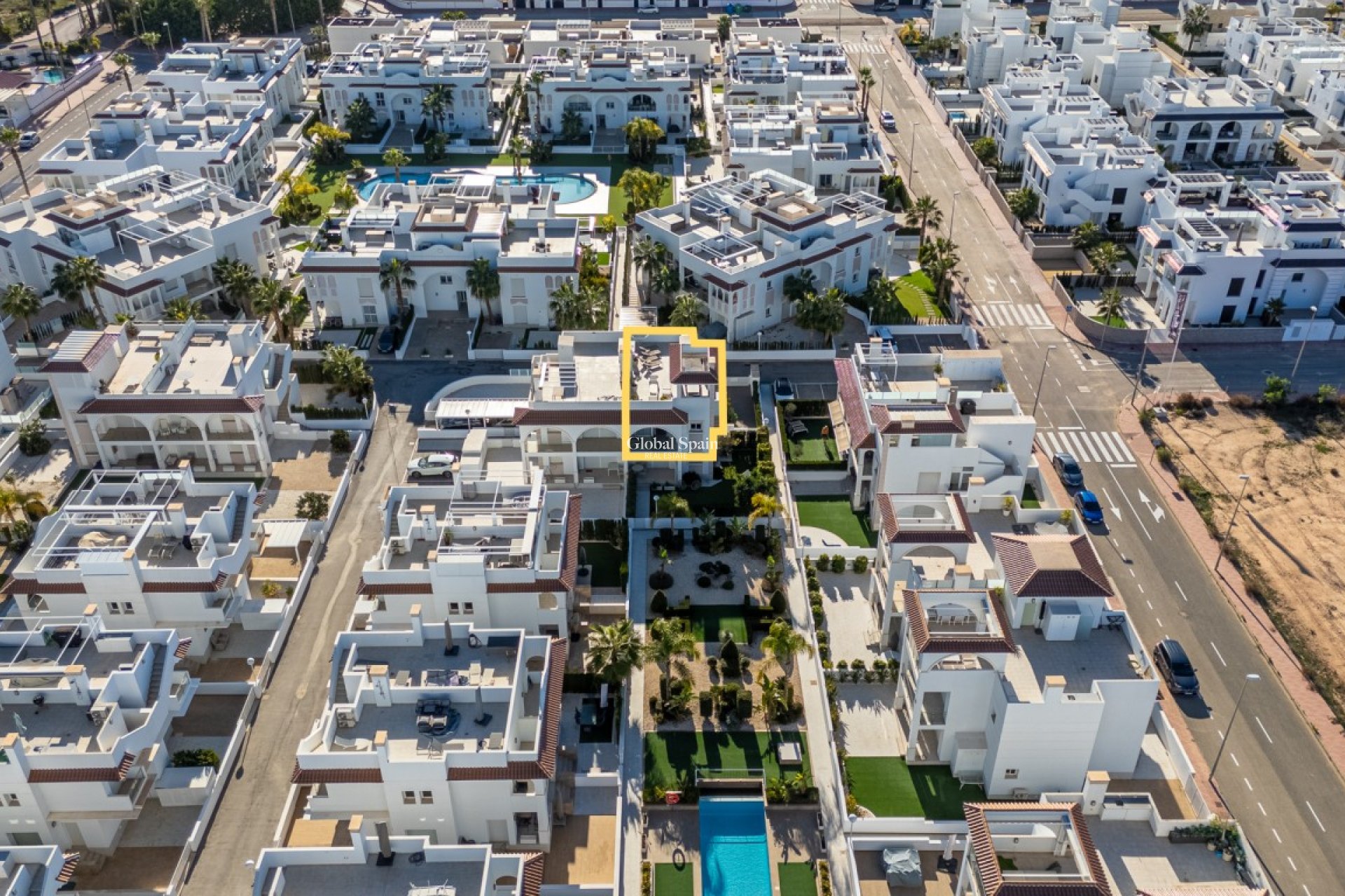 Odsprzedaż - PENTHOUSE -
CIUDAD QUESADA - Quesada