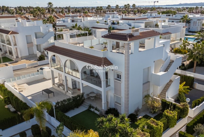 Odsprzedaż - PENTHOUSE -
CIUDAD QUESADA - Quesada