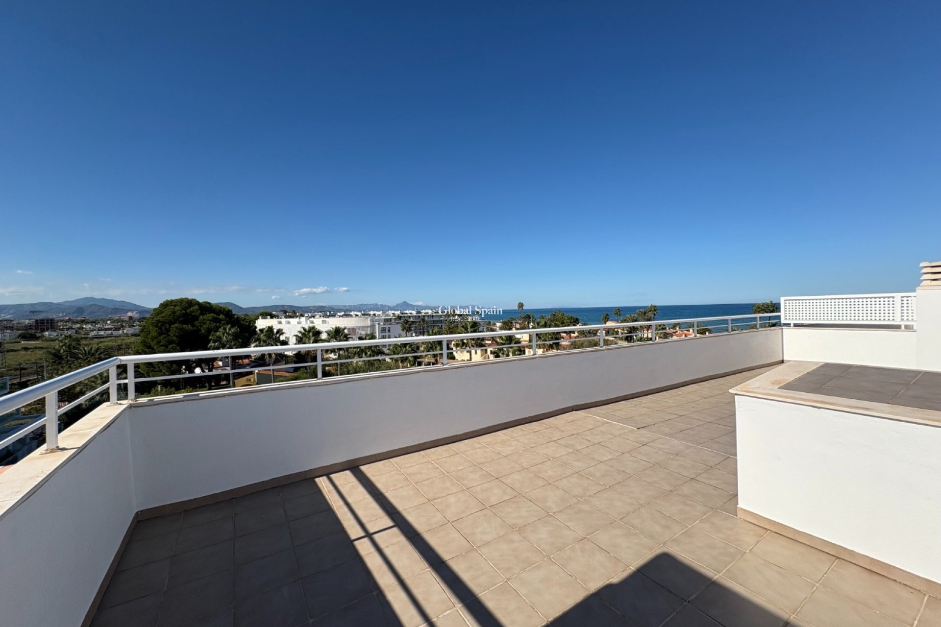 Odsprzedaż - PENTHOUSE -
DENIA - Les Marines - Las Marinas