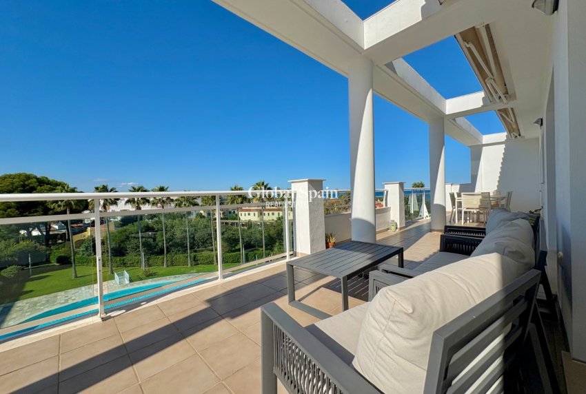 Odsprzedaż - PENTHOUSE -
DENIA - Les Marines - Las Marinas