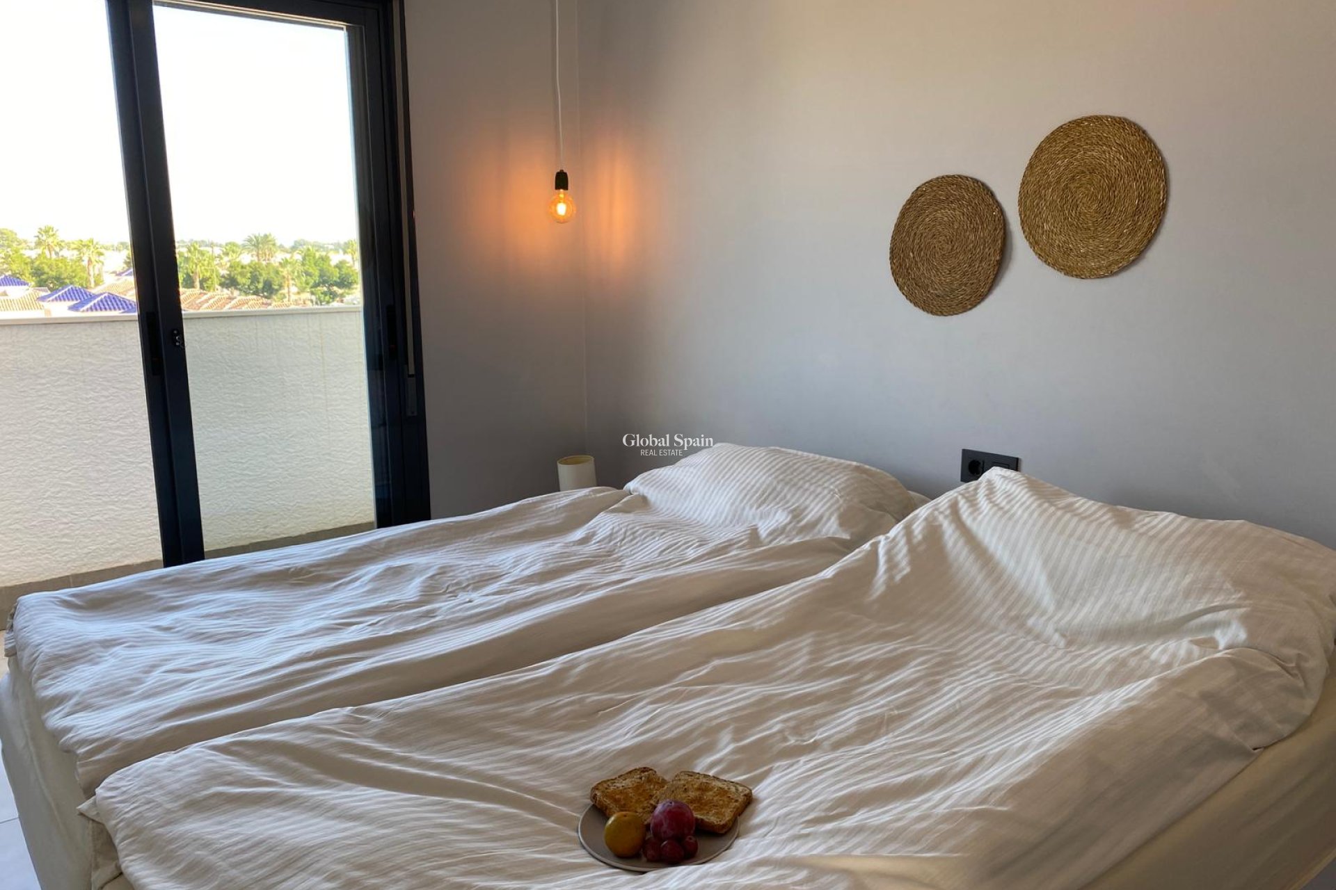 Odsprzedaż - PENTHOUSE -
EL RASO - Costa Blanca