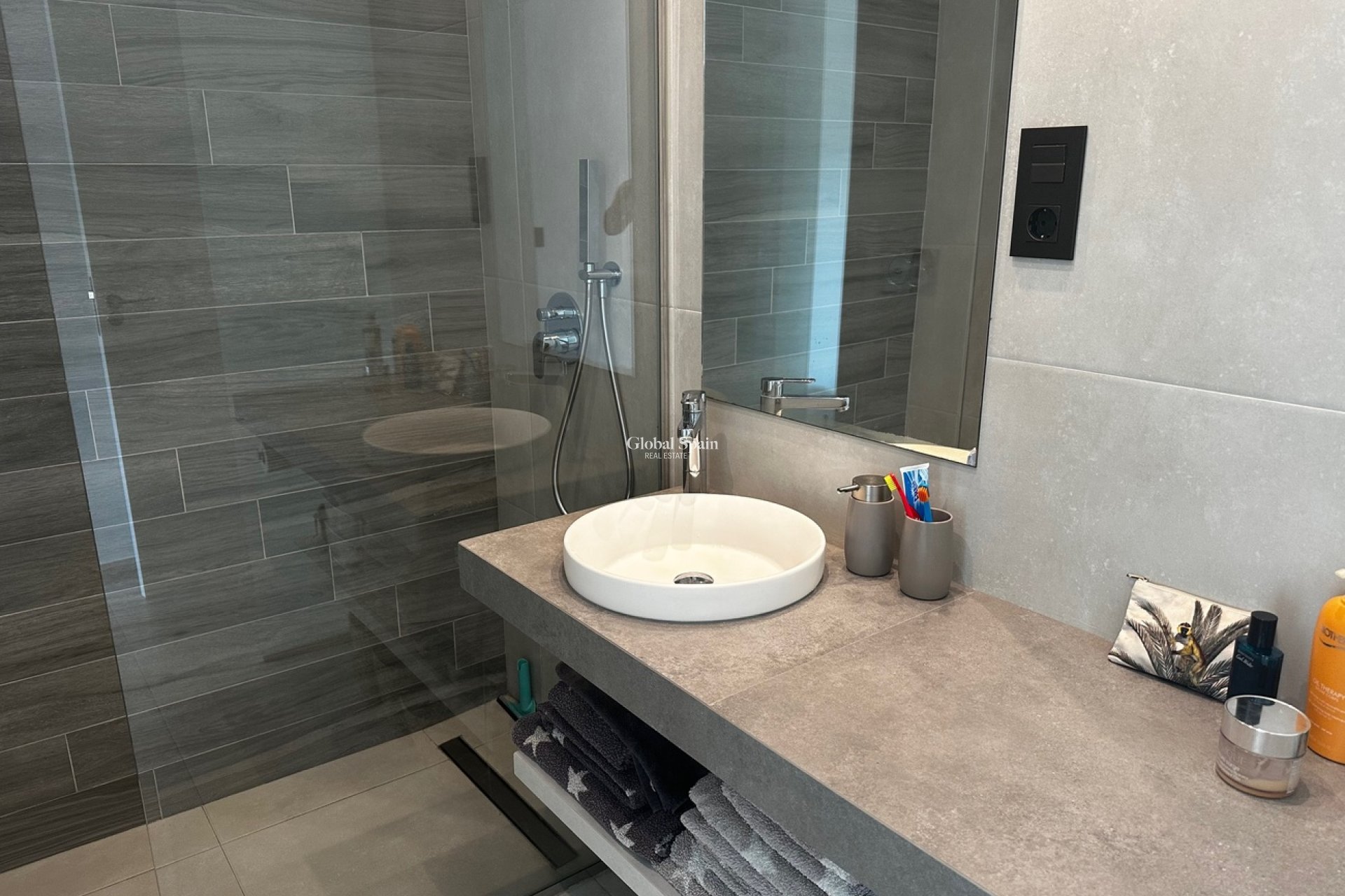 Odsprzedaż - PENTHOUSE -
EL RASO