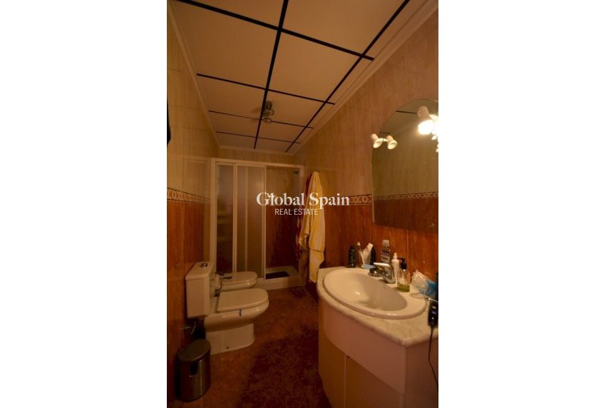 Odsprzedaż - PENTHOUSE -
GUARDAMAR DEL SEGURA - Costa Blanca