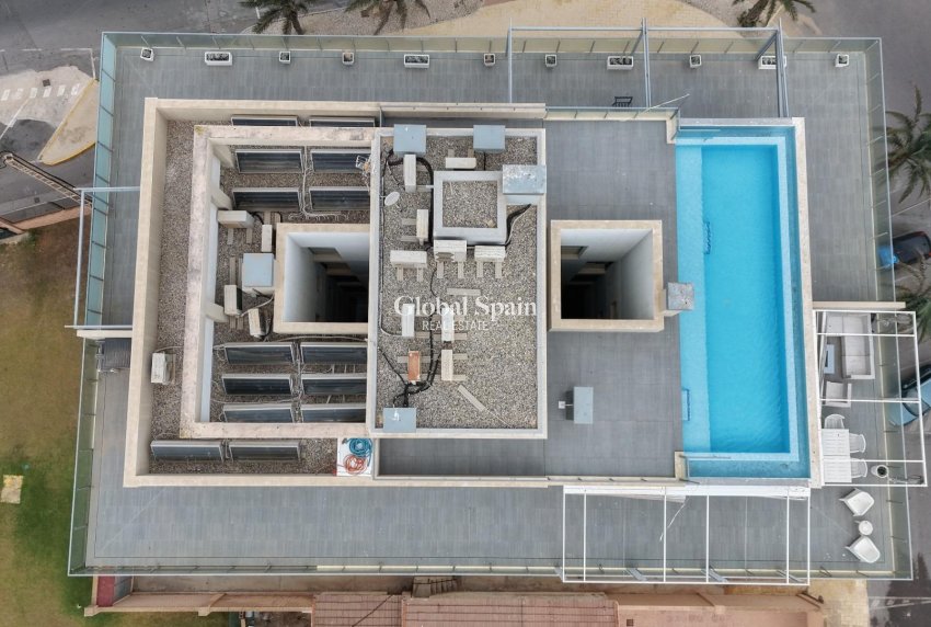 Odsprzedaż - PENTHOUSE -
GUARDAMAR DEL SEGURA - Guardamar Playa