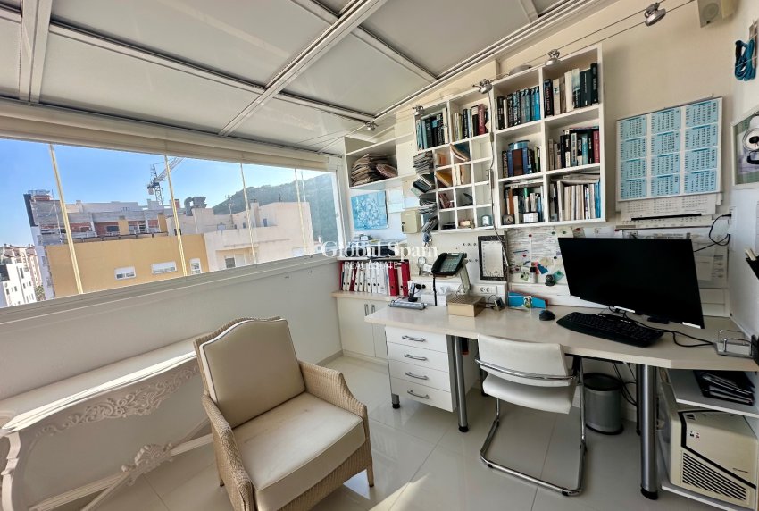 Odsprzedaż - PENTHOUSE -
GUARDAMAR DEL SEGURA - Marjal Beach