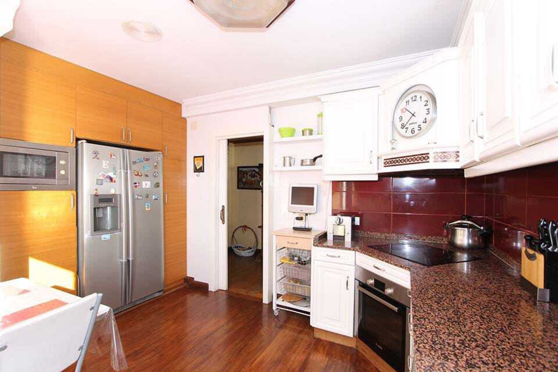 Odsprzedaż - PENTHOUSE -
LA MATA - Costa Blanca