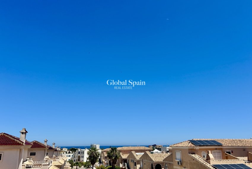 Odsprzedaż - PENTHOUSE -
LA ZENIA - Costa Blanca