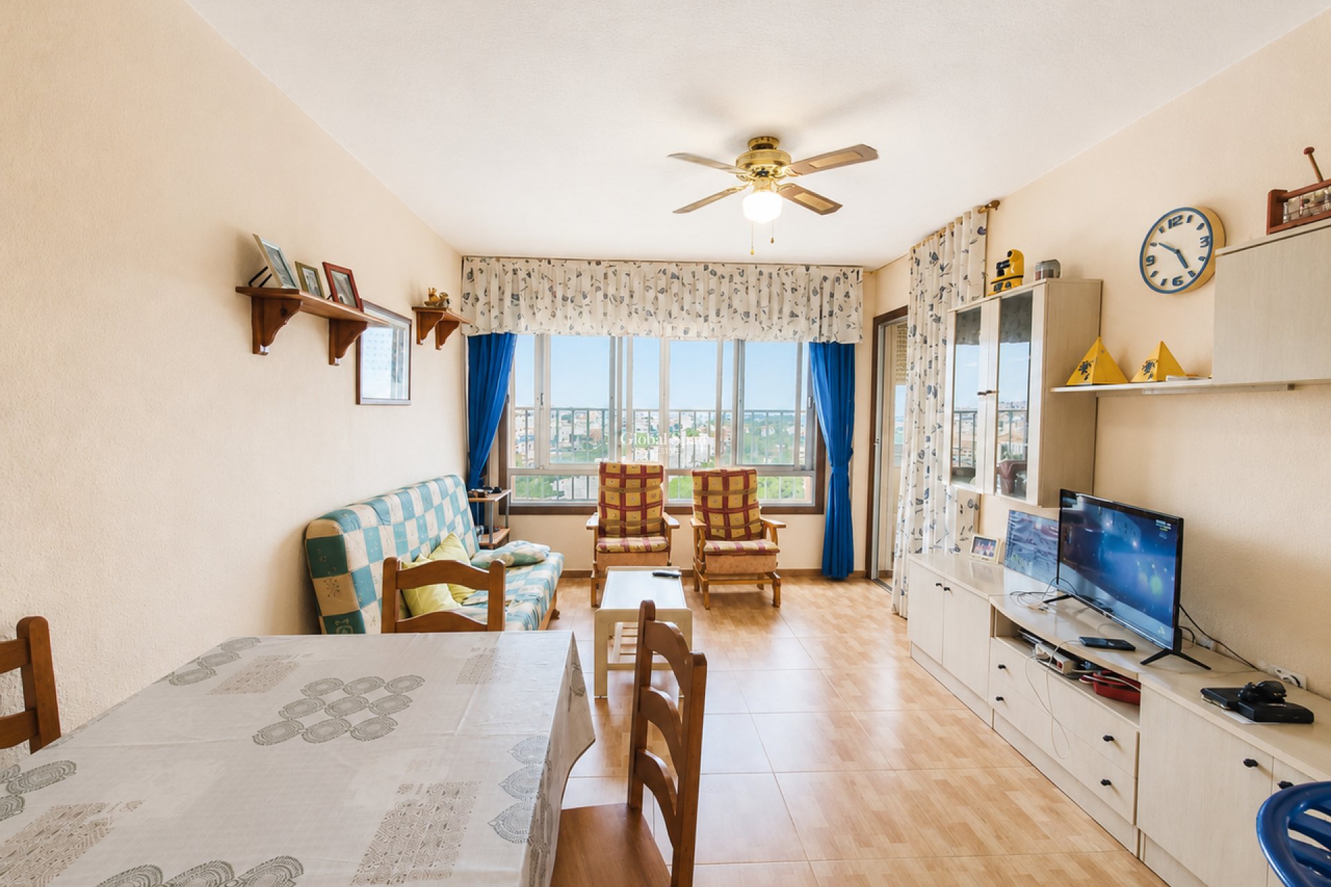 Odsprzedaż - PENTHOUSE -
LA ZENIA - Costa Blanca