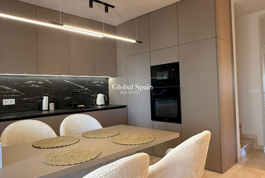 Odsprzedaż - PENTHOUSE -
LAS RAMBLAS GOLF - Inland