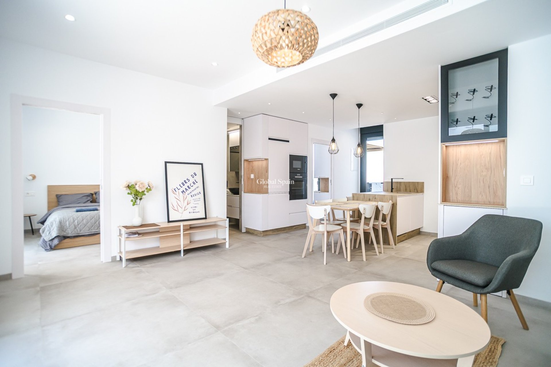 Odsprzedaż - PENTHOUSE -
LO PAGÁN