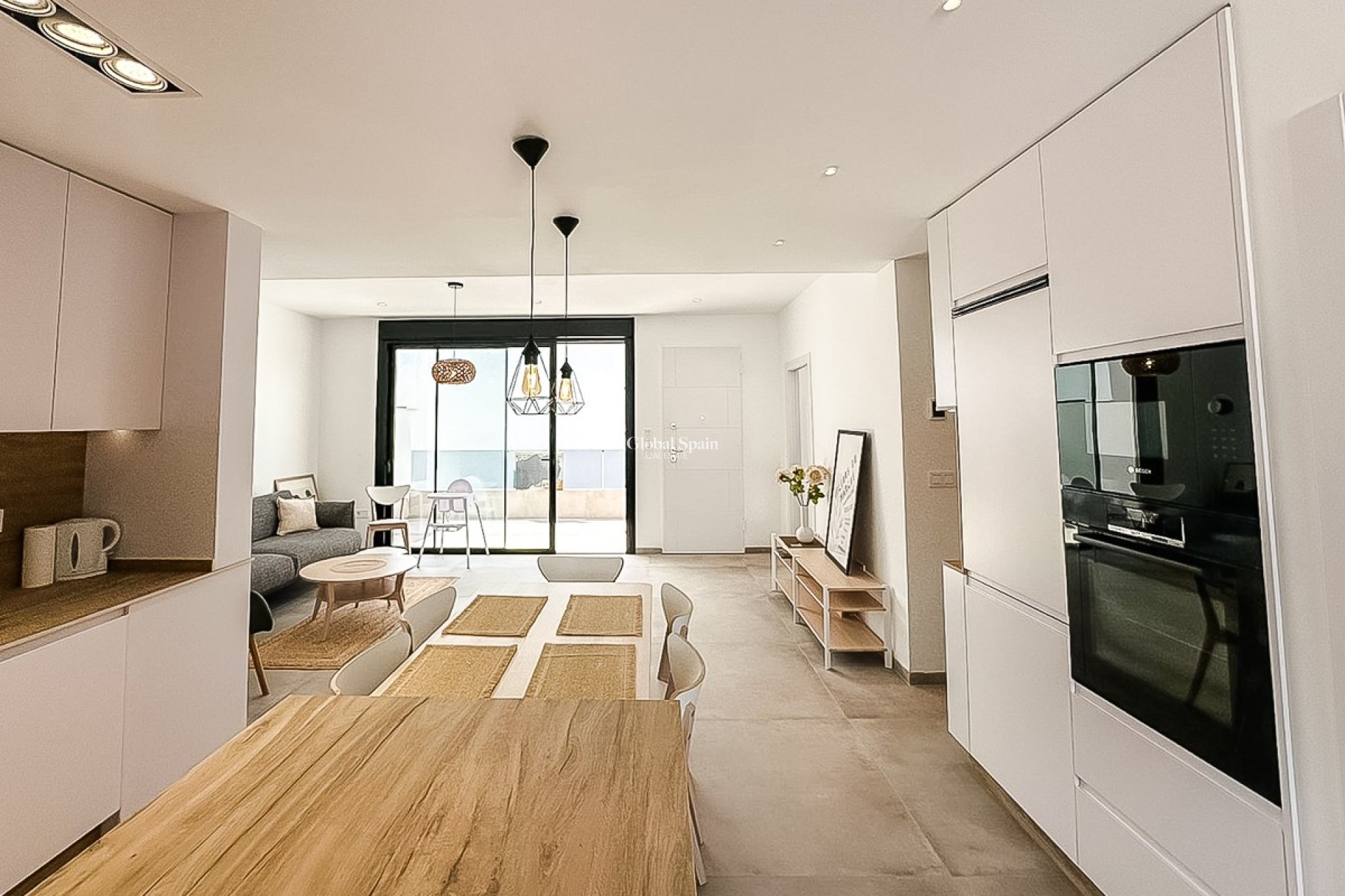 Odsprzedaż - PENTHOUSE -
LO PAGÁN
