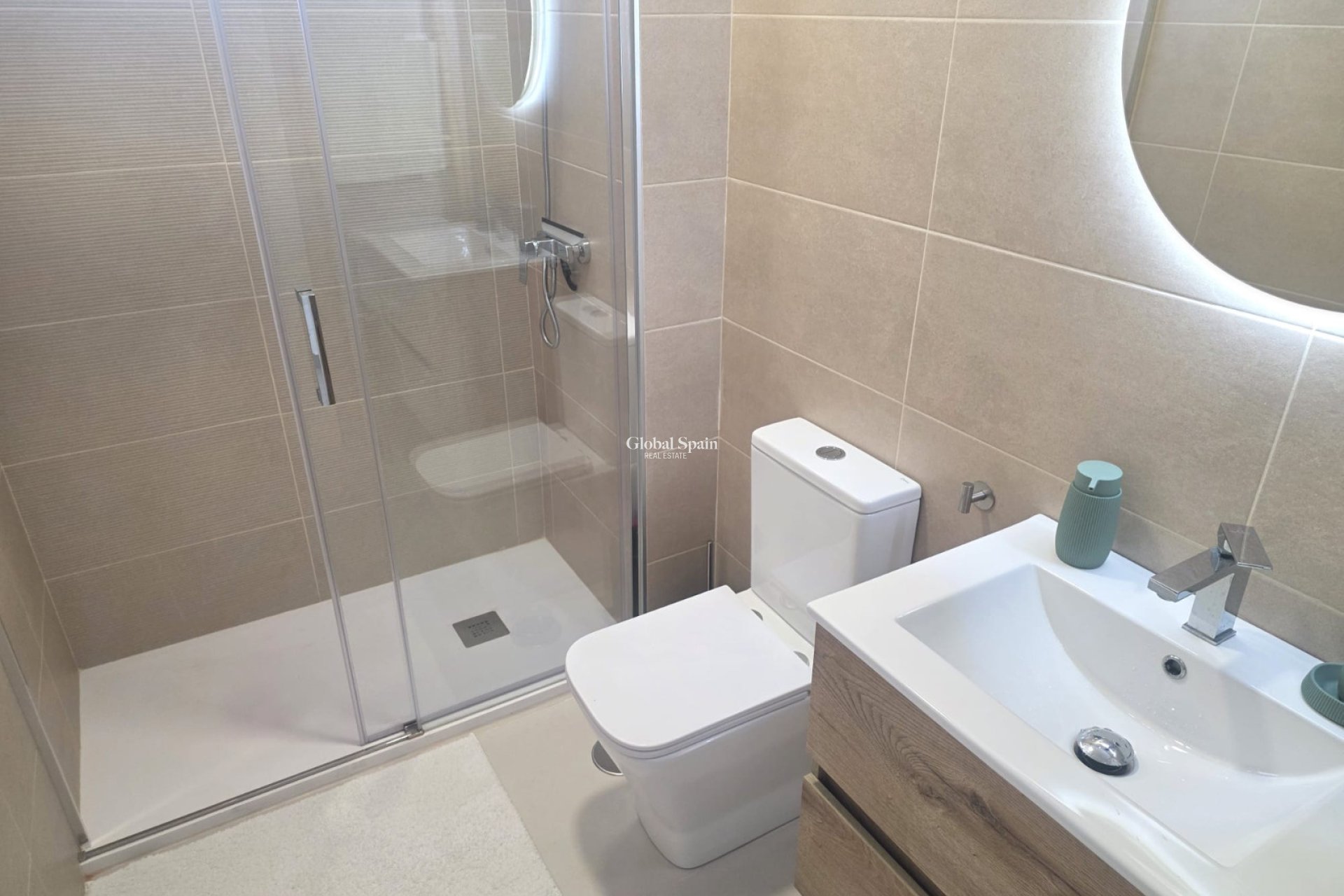 Odsprzedaż - PENTHOUSE -
LO ROMERO GOLF - Inland