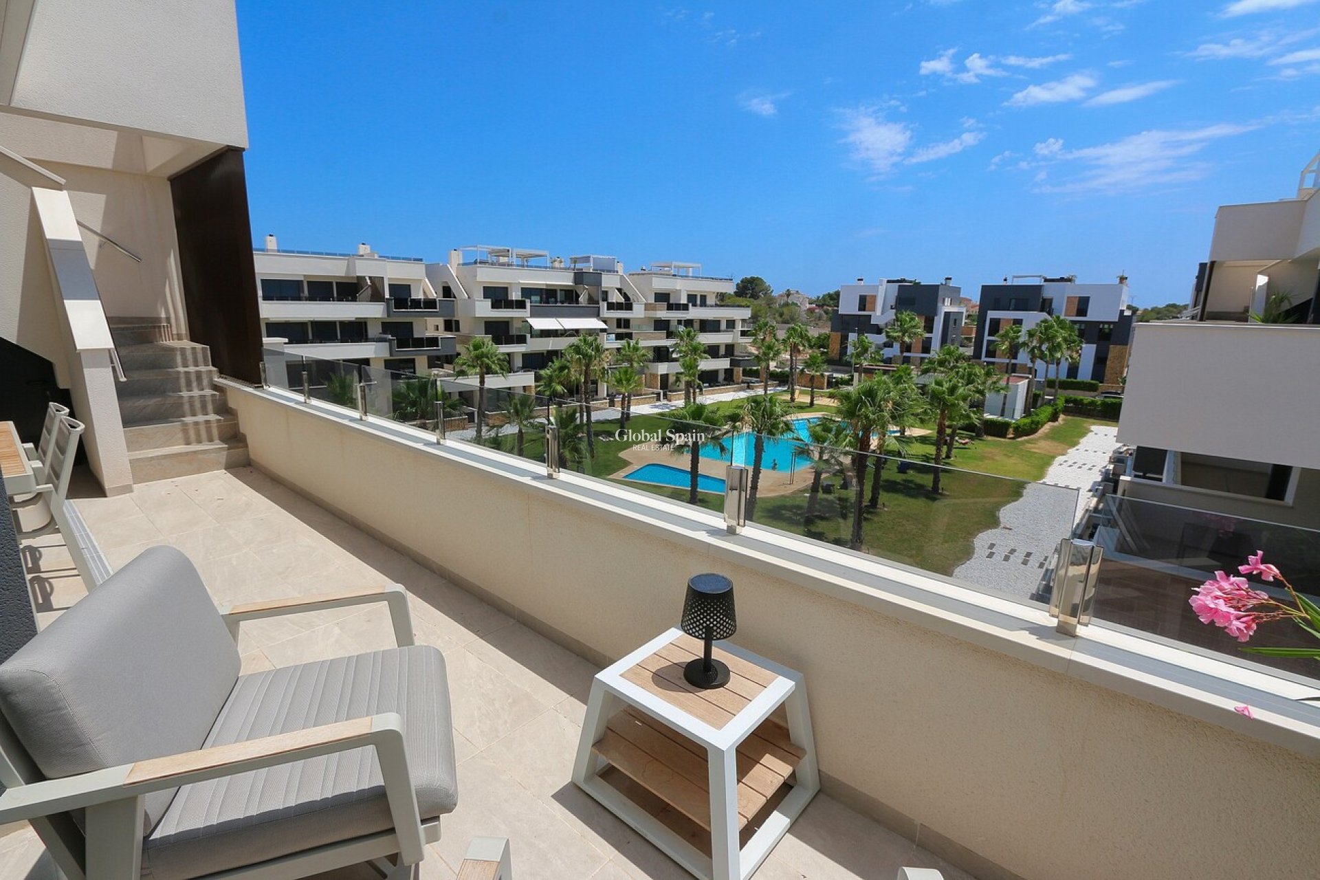 Odsprzedaż - PENTHOUSE -
LOS BALCONES - LOS ALTOS - Costa Blanca