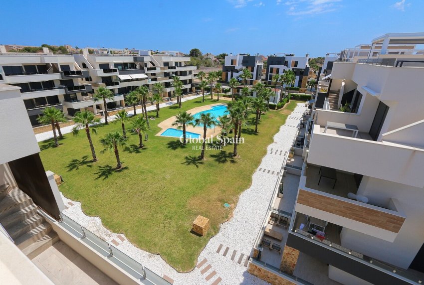 Odsprzedaż - PENTHOUSE -
LOS BALCONES - LOS ALTOS - Costa Blanca