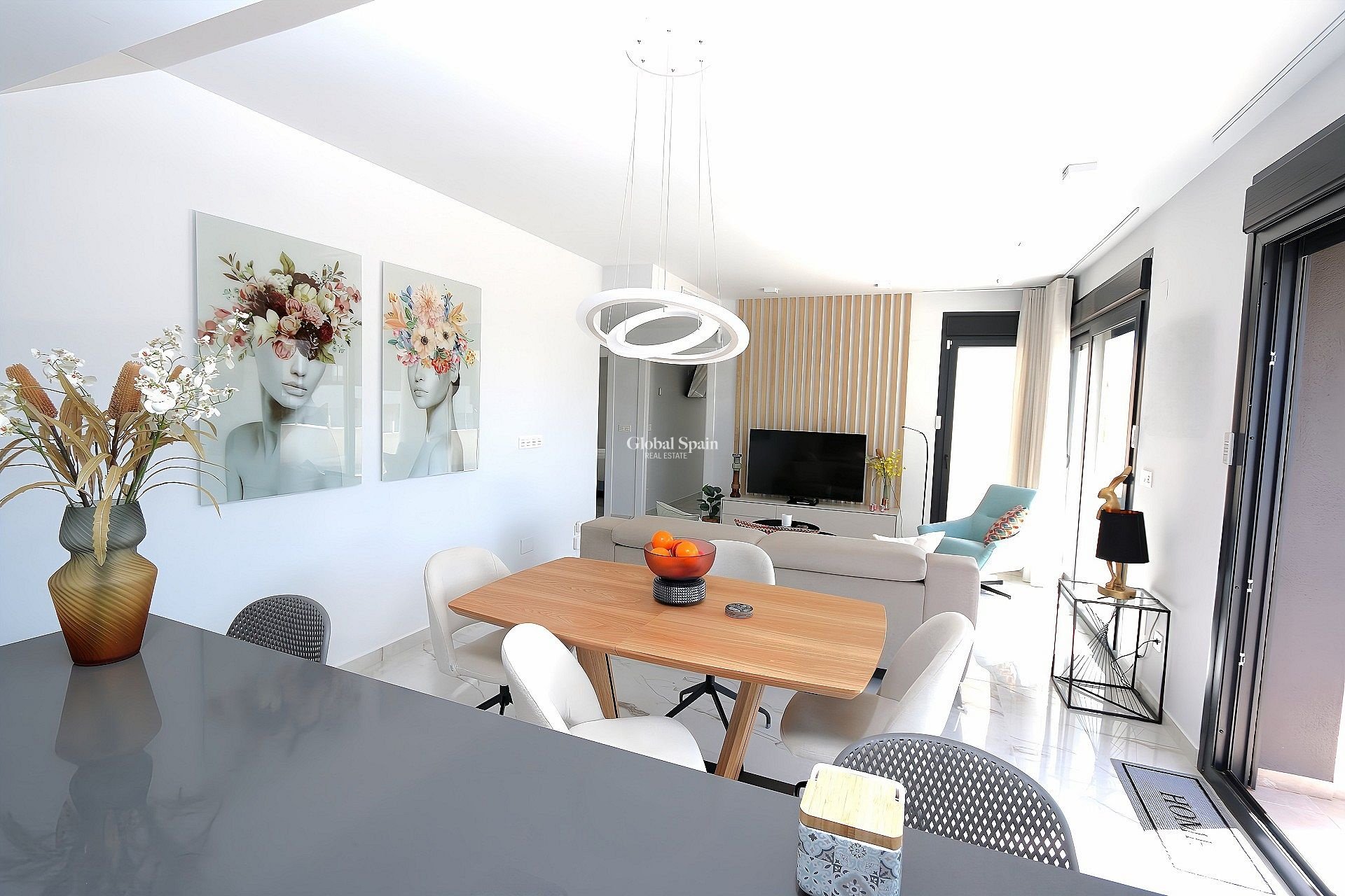 Odsprzedaż - PENTHOUSE -
LOS BALCONES - LOS ALTOS