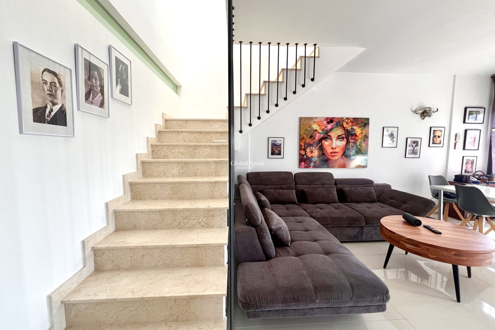 Odsprzedaż - PENTHOUSE -
LOS DOLSES - Inland
