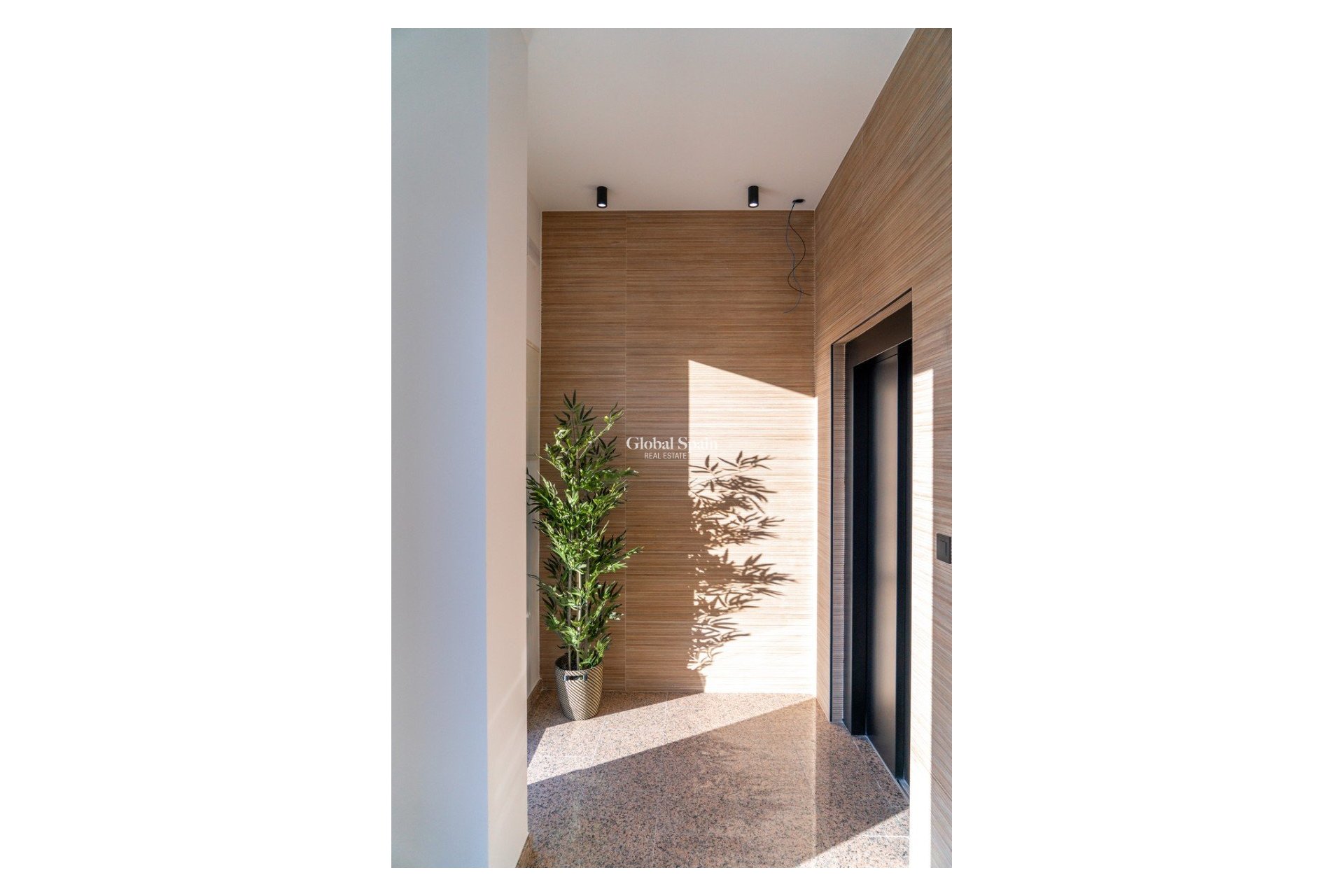 Odsprzedaż - PENTHOUSE -
ORIHUELA COSTA - La Zenia