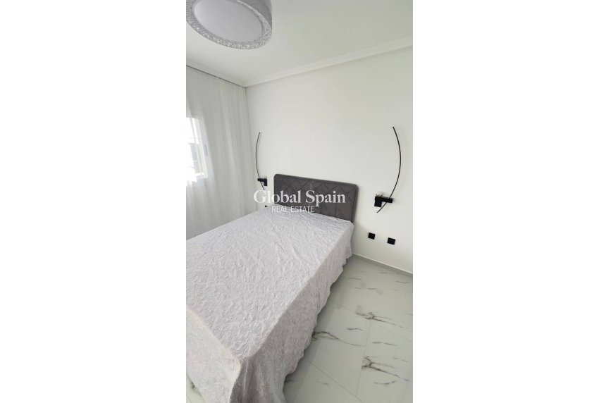 Odsprzedaż - PENTHOUSE -
ORIHUELA COSTA - La Zenia