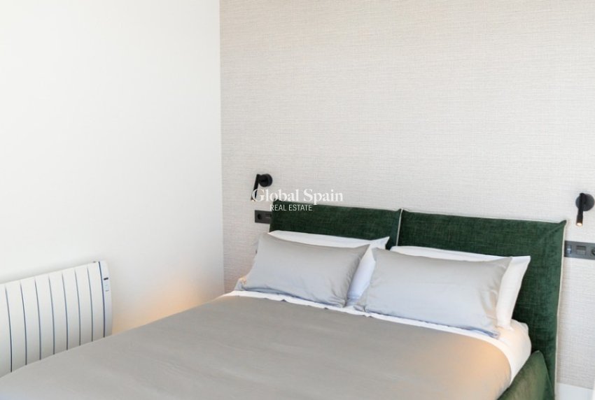 Odsprzedaż - PENTHOUSE -
ORIHUELA COSTA - La Zenia
