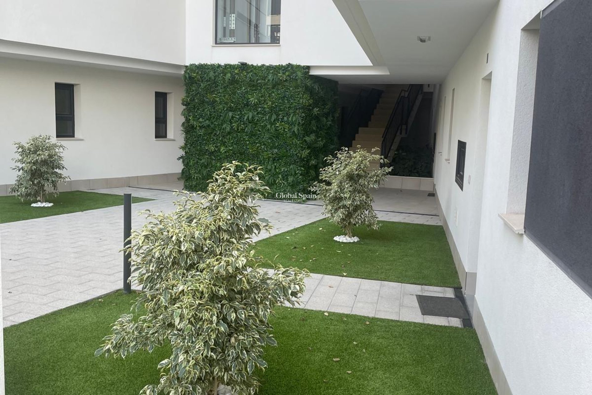 Odsprzedaż - PENTHOUSE -
ORIHUELA COSTA - Las Filipinas
