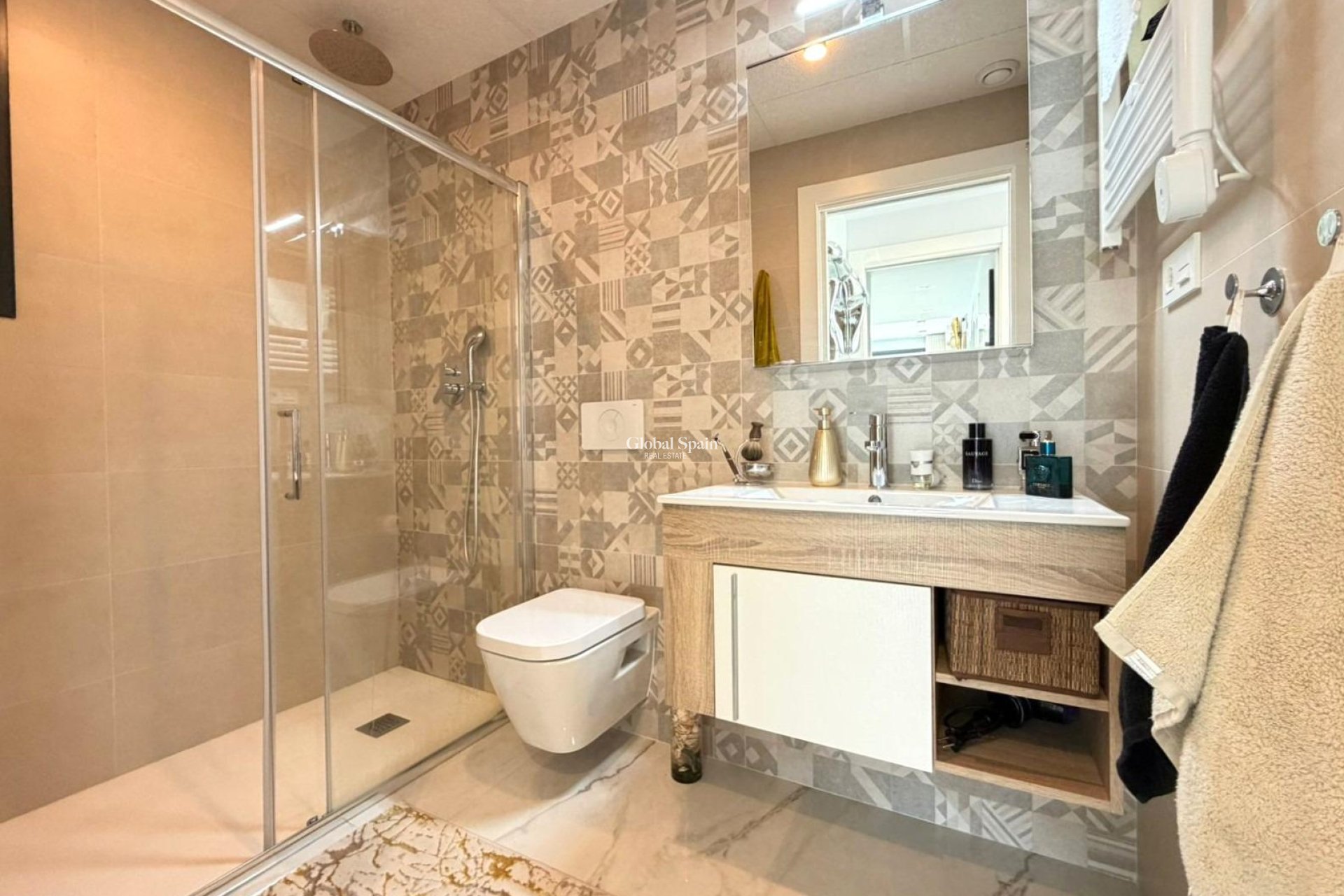 Odsprzedaż - PENTHOUSE -
ORIHUELA COSTA - Los Almendros-la Florida
